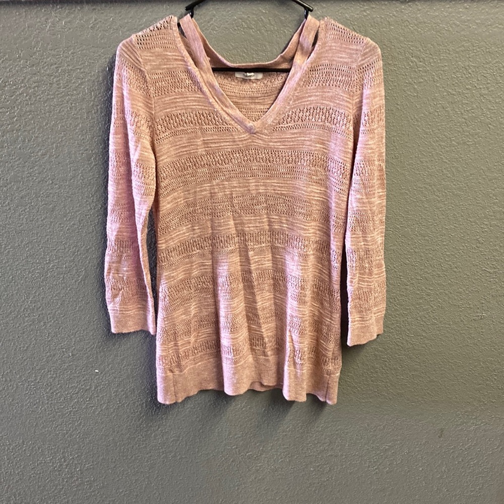 Maurice’s sweater/pullover, size Medium, color pink, never worn
